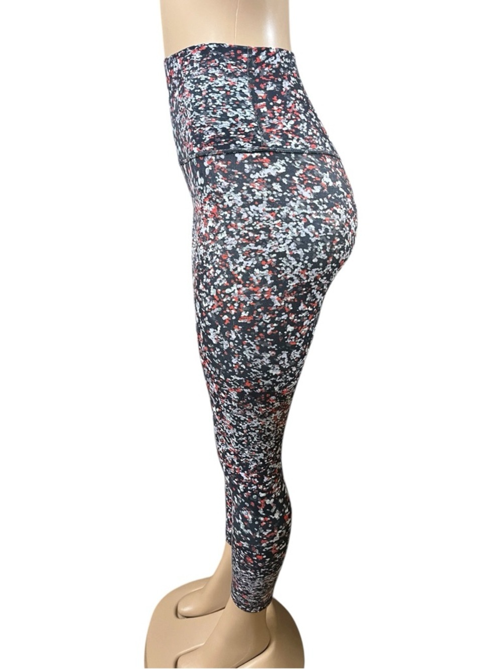 Lululemon Align Crop - Picture 4 of 8